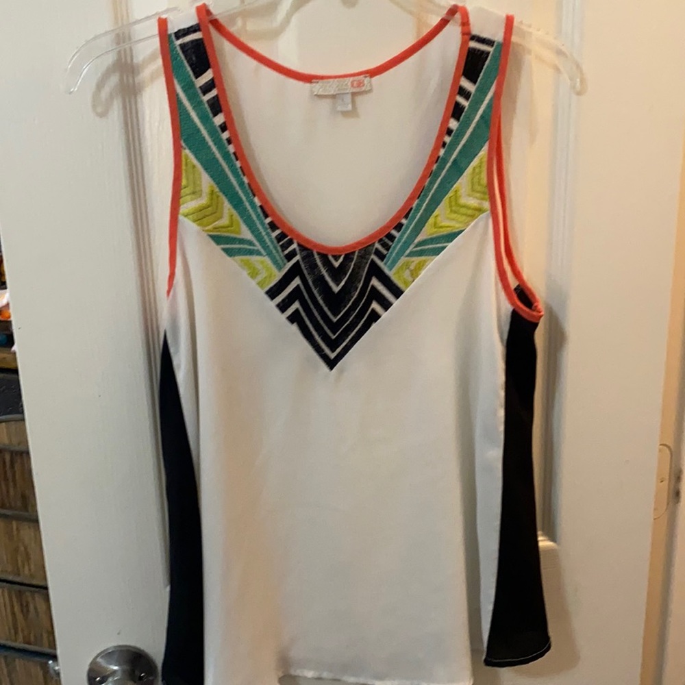 Embroidery top
